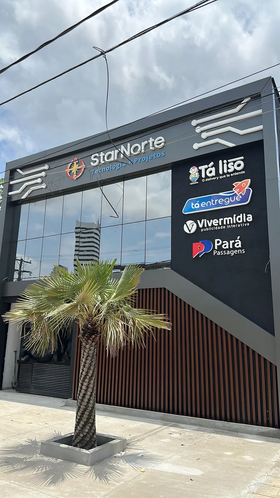 Fachada da sede da StarNorte Tecnologia e Projetos